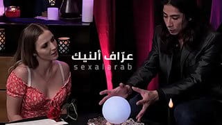 عراف النيك يفشخ كس الشقراء الشرموطة على الكرة البلورية - سكس مترجم 
